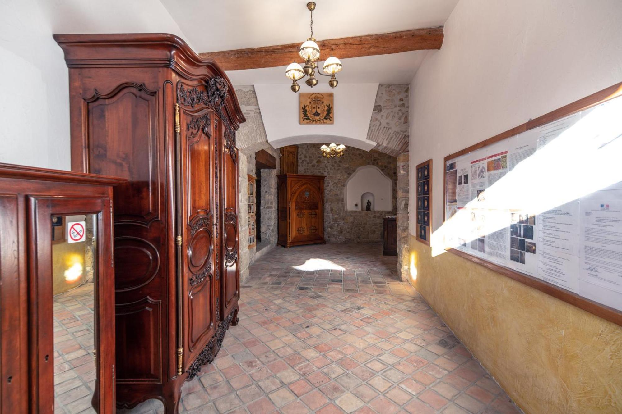 Petit Studio Presbytere Dans L'Eglise Narbonne Luaran gambar